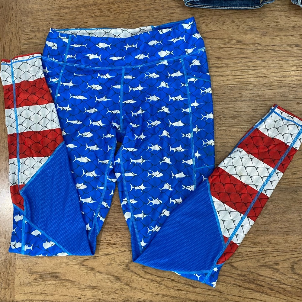 Pelagic leggings size XS